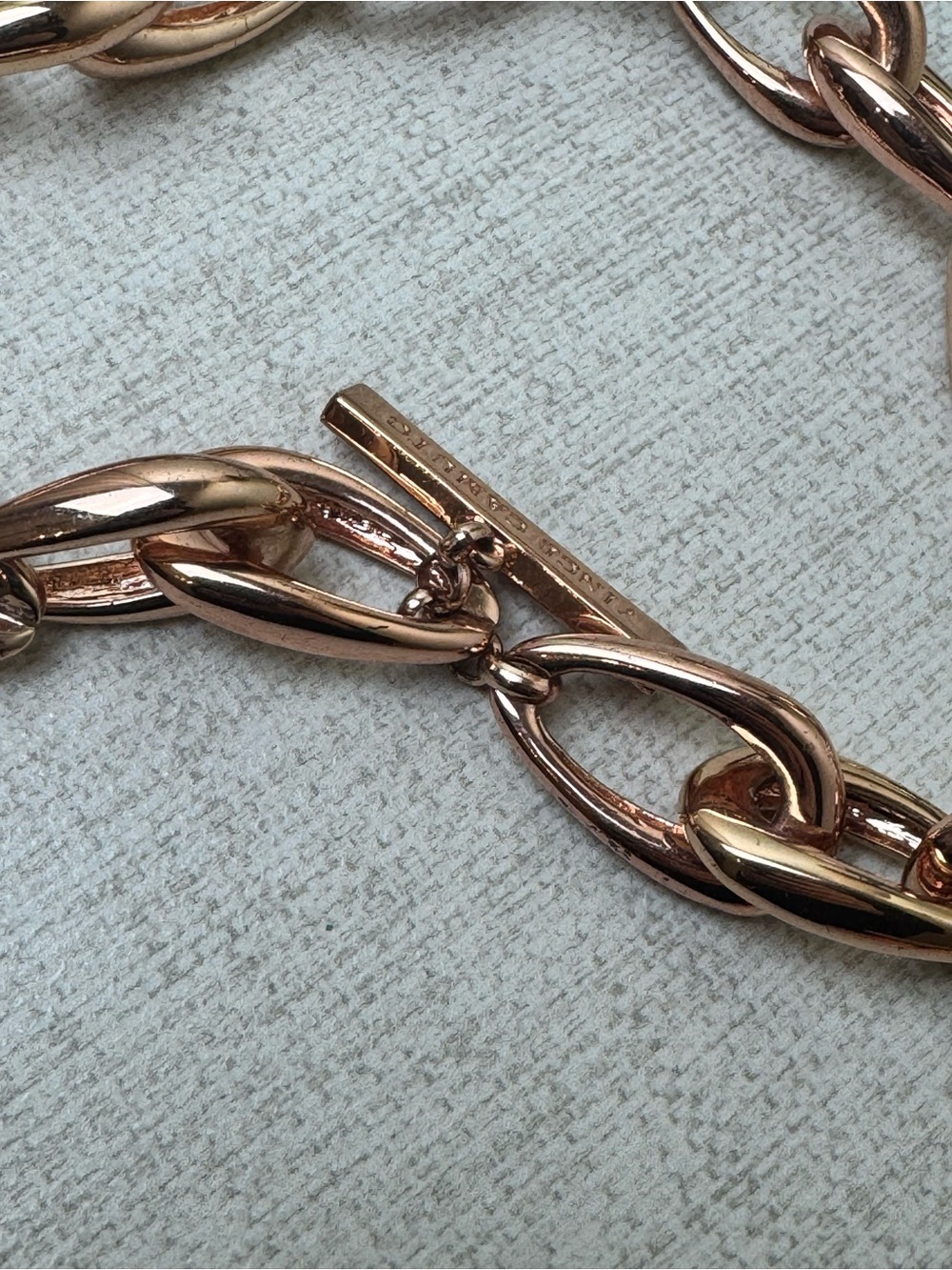 Vince Camuto Rose Gold Tone Chunky Link Necklace Toggle Clasp - Picture 3 of 7